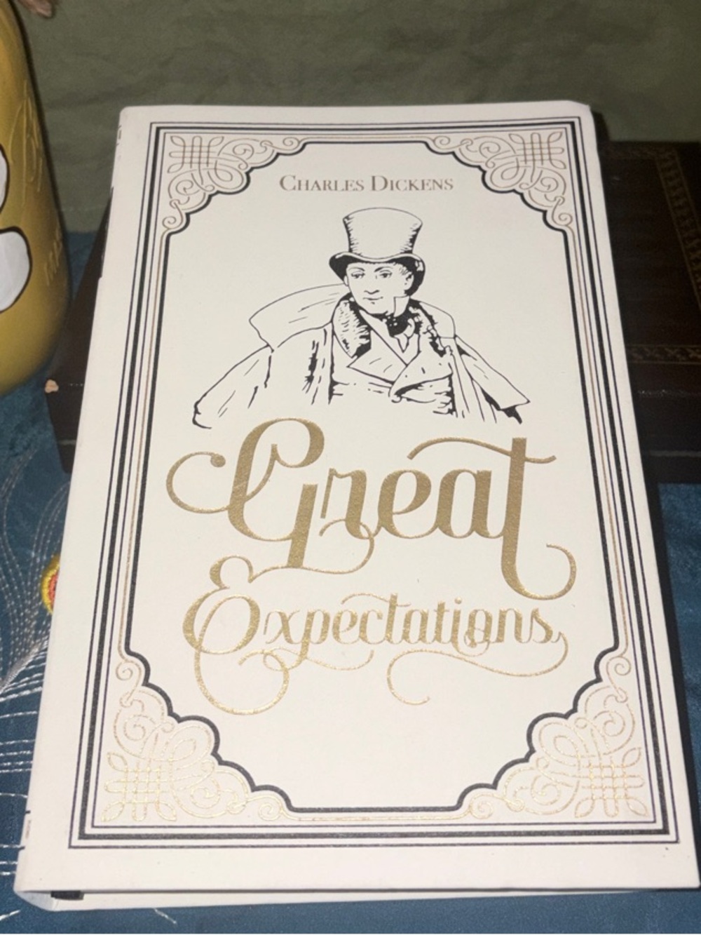 Great Expectations Decorative paperback Book - White and Gold